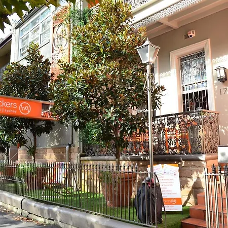 Backpackers Hq-2